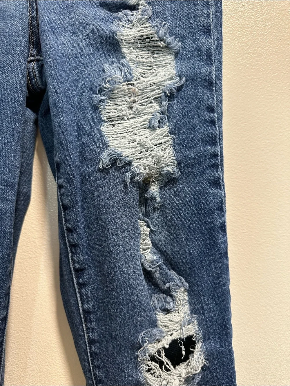 Women’s Judy Blue Boyfriend Fit Distressed High Rise Jeans